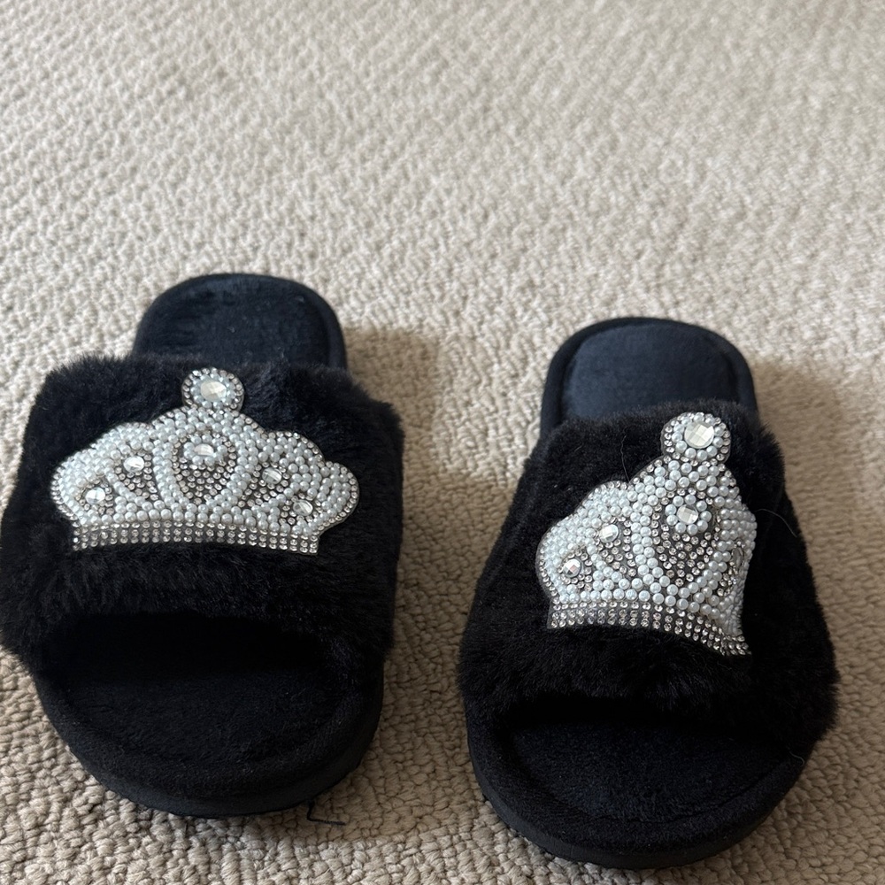 Black Furry Kids Slippers with Crown Design